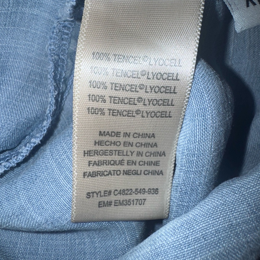 Cloth & Stone Light Blue Button Down Shirt - Picture 6 of 6